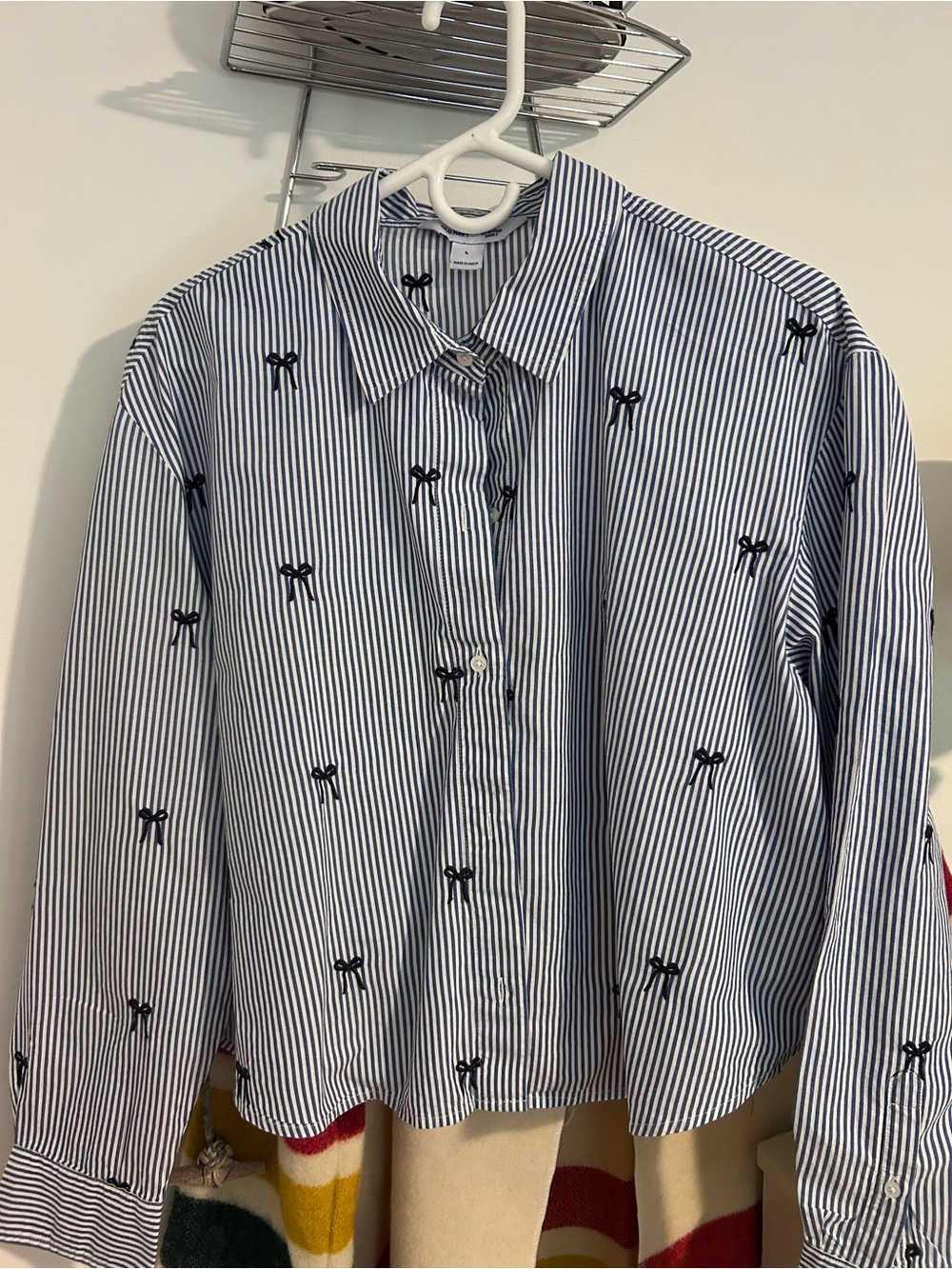 Old Navy Navy & White Striped Button-Down Shirt with Black Bow Embroidery